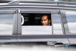 JOKOWI CAPRES : Pertemuan Setengah Jam di Solo, Jokowi Melepas Kangen...