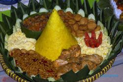 Asyik, Nasi Tumpeng Jadi Ikon Kuliner Tradisional Indonesia
