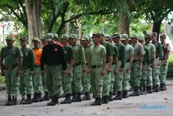 KEAMANAN SOLO : Anggota Linmas Diperkuat Pasukan Barisan Motor