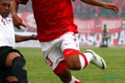 SEPAKBOLA INDONESIA: AS Roma & Hamburg SV siap jegal Persebaya