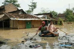 BANJIR CILACAP : Ratusan Rumah di Cilacap Terendam Air