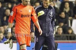 Patah Tangan, Casillas Dipastikan Absen di Dua Laga Liga Champions Kontra MU