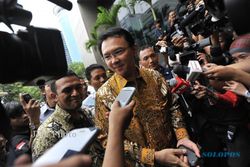 HINA AHOK DI TWITTER: Ahok Tak Tahu Farhat Abbas Dilaporkan ke Polisi