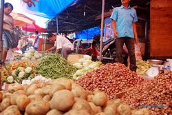 INFLASI JATENG : Naiknya Harga Kebutuhan saat Ramadan dan Lebaran Picu Inflasi