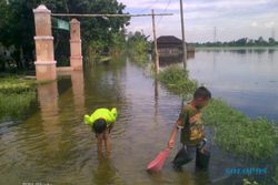 Hujan Deras, Ratusan warga Balong, Klaten, Terkepung Air
