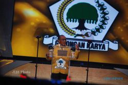 ISU GOLKAR PECAH : Politisi Senior Tolak Pemecatan Kader Golkar Pendukung Jokowi-JK