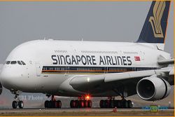 INSIDEN PESAWAT : Mesin Terbakar, Singapore Airlines Mendarat Darurat di Changi