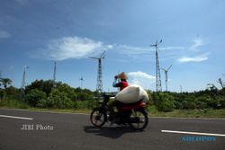 ENERGI LISTRIK ALTERNATIF : Petani Pertanyakan Realisasi Mega Proyek Kincir Angin, Tapi?