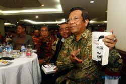 PILPRES 2014 : Mahfud Enggan Ungkap Sumber Dana Kampanye Prabowo-Hatta