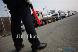 KRISIS SEMENANJUNG KOREA : Korut Tarik 53.000 Pekerja dari Kaesong