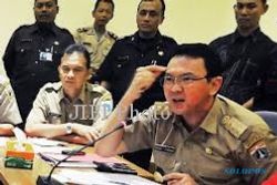 GEBRAKAN JOKOWI-AHOK : Ahok Minta Satpol PP Razia PSK di Hotel