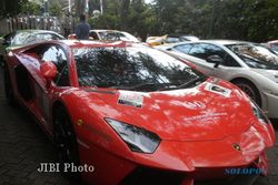 26 Lamborghini Turing ke Solo, Semarang-Solo "Hanya" 1 Jam