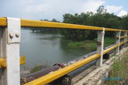  Besi Jembatan di Wuryantoro Hilang, Bahayakan Pengguna Jalan