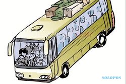 SOLAR LANGKA : Bus Mogok, Penumpang di Giwangan Telantar