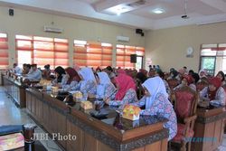 BIDAN PTT WADUL : Pemkab dan DPRD Wonogiri akan Ajukan Permohonan Revisi Permenkes