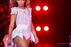 KONSER BEYONCE : Penggemar di Denmark Tampar Bokong Beyonce
