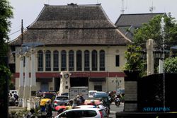 PENATAAN PKL SOLO : Desember, Pedagang Kaki Lima di Koridor Pasar Gede Dipindah