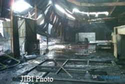 KEBAKARAN : Pabrik Busa di Gamping Ludes Terbakar
