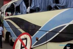 Bus Pemain Persib Diserang Suporter Persija