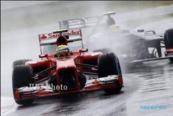   JELANG GP INGGRIS : Latihan Pembuka Diganggu Hujan, Ricciardo Tercepat