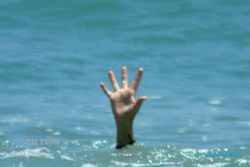 BALITA TEWAS HANYUT : Ditinggal Menjemur Pakaian, Anak Balita Tiga Tahun Hanyut di Sungai
