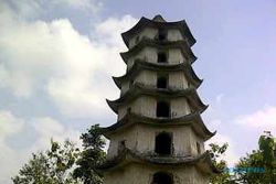 Diduga Situs Cagar Budaya, Bangunan Mirip Pagoda Gegerkan Mojosongo, Solo