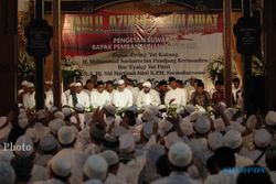 ULANG TAHUN SOEHARTO : Ribuan Umat Islam Padati Ndalem Kalitan