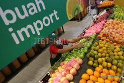 Surplus Perdagangan Cetak Rekor Tertinggi, Bagaimana dengan Impor?