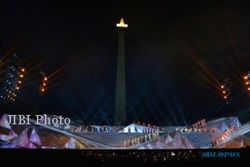 JAKARTA ULTAH :Nonton Ariah, Dobrak Pintu Masuk Jokowi Bayari Ratusan Warga 