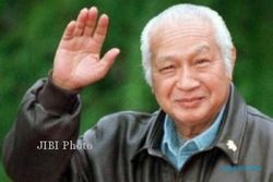 ULANG TAHUN SOEHARTO : Putra-Putri Pak Harto Hadir, Selawatan Dipimpin Habib Syech