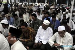 ULANG TAHUN SOEHARTO : Selawat Diikuti 30.000 Orang, PKL Diberi Lokasi Khusus