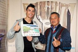 Ke Bali, Ronaldo Tanam Mangrove Bareng SBY