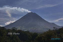 MERAPI BERGEMURUH : BPPTK Bantah Kirim Pesan Singkat tentang Peningkatan Aktivitas Merapi