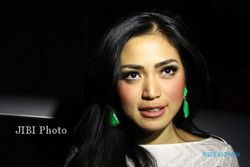 KABAR ARTIS : Permintaan Jessica Iskandar Tes DNA Dikabulkan 