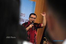 KPK VS POLRI : Datangi Kantor Setneg, Denny Indrayana Adukan Kriminalisasi