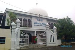 RAMADAN 2013 : Ingin Warga Nyengkuyung Masjid, Takmir Al Fatih Berinovasi