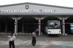 KRU BUS MOGOK : Perubahan Jalur, Kru Bus Solo-Semarang Ngambek di Tirtonadi