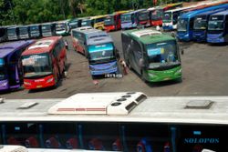 MUDIK LEBARAN 2013 : Harga Tiket Bus Malam Naik Dua Kali
