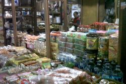 PEMBOBOLAN KIOS : Belasan Kios di Pasar Klaten Dimaling