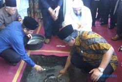 UTY Bangun Masjid Lima Lantai Senilai Rp7 Miliar