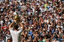 WIMBLEDON 2013 : Juara, Media Inggris Anggap Murray Anak Bersejarah