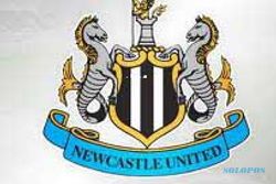 BURSA TRANSFER : Pardew Minta Manajemen Newcastle Segera Belanja Pemain