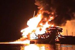 KAPAL TERBAKAR : 6 Kapal Diamuk Api, Tak Ada Korban Jiwa