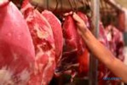 Sidak Pasar Tradisional, Pemkot Pekalongan Temukan Daging Busuk Dijual