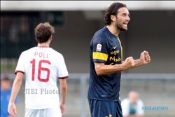 SERI A ITALIA 2013/2014 : Luca Toni Bawa Hellas Verona Pecundangi AC Milan