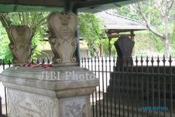 Makam Misterius Muncul di Pinggir Jalur Ijen Banyuwangi, Keramat?