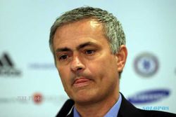 JANJI MOURINHO : "Chelsea Tak Juara, Saya Mundur..."