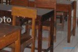 SEKOLAH DASAR LUAR BIASA : SDLB Binadsih di Klaten Minim Fasilitas Belajar Mengajar