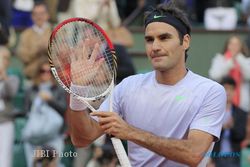 BINTANG TENIS : Banyak Mantan Pemain Besar Jadi Pelatih, Federer Nilai Positif