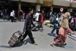 MUDIK LEBARAN 2013 : Padat, Sejumlah Penerbangan di Bandara Adisutjipto Terlambat